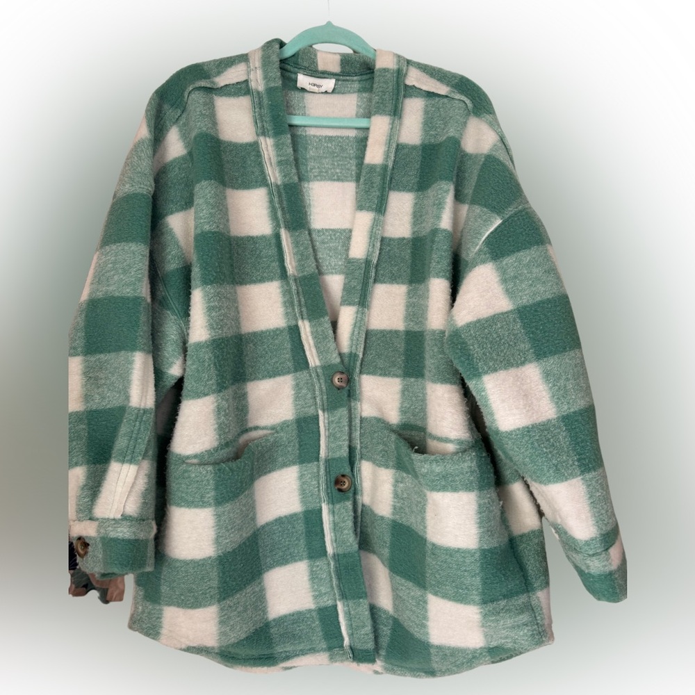 Hersy green and white buffalo plaid shacket size L